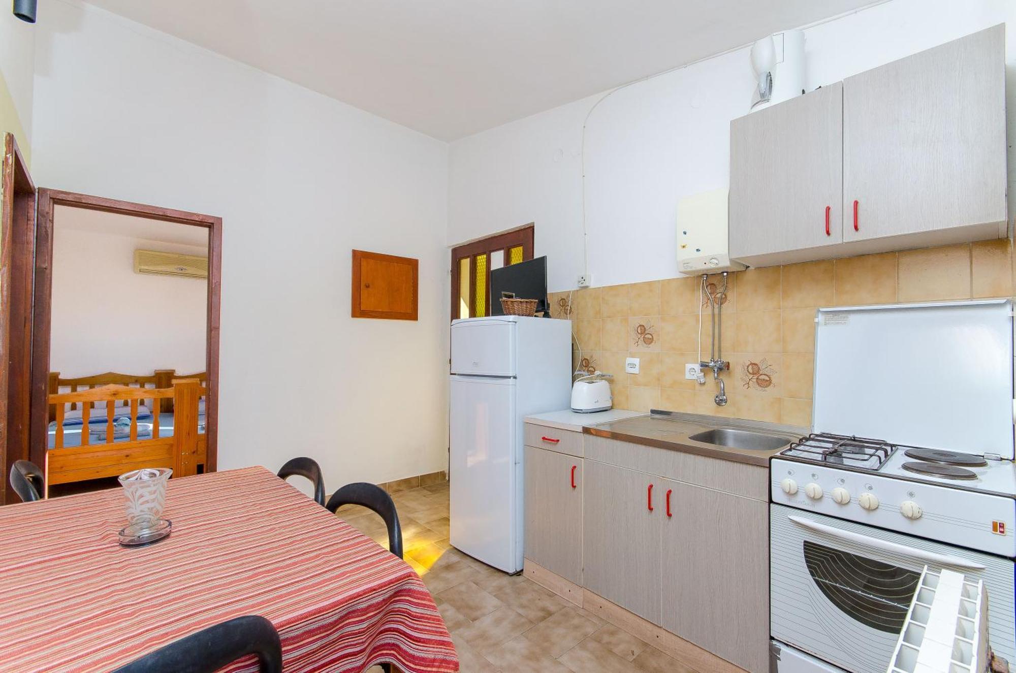 Apartments Lorena Stomorska Zimmer foto